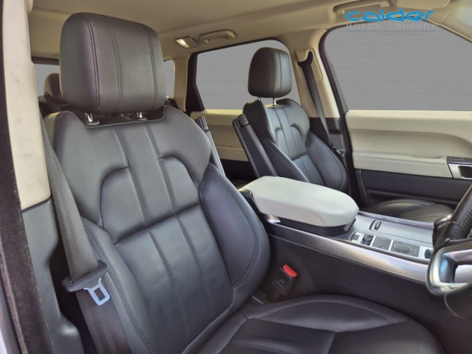 2025 Land Rover Range Rover Sport