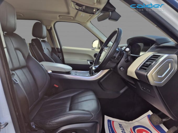 2025 Land Rover Range Rover Sport