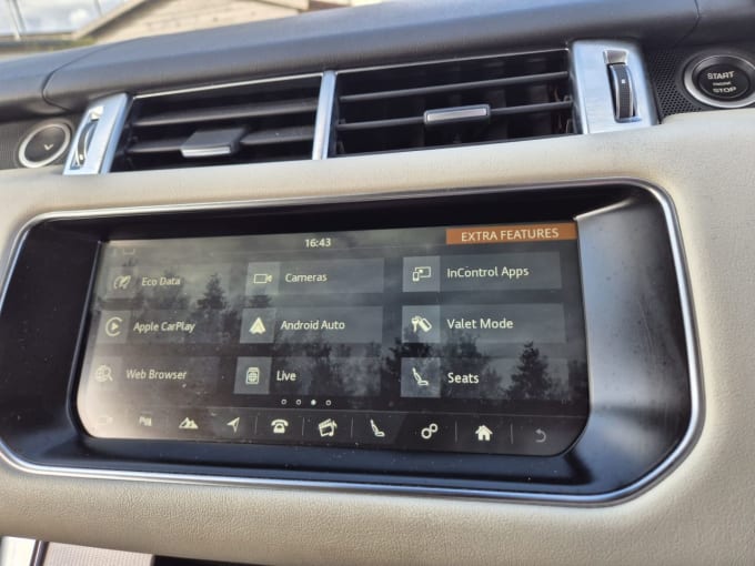 2025 Land Rover Range Rover Sport