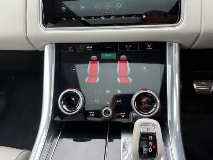 2025 Land Rover Range Rover Sport