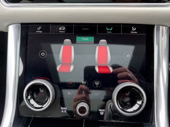 2025 Land Rover Range Rover Sport