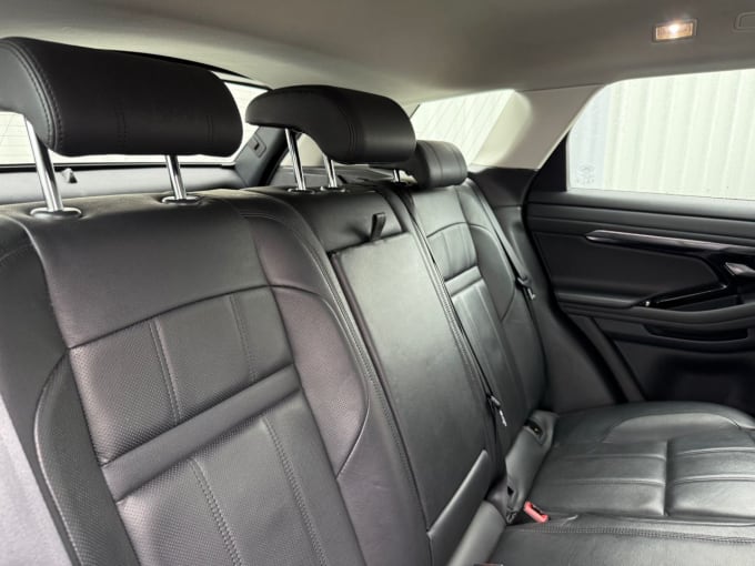 2025 Land Rover Range Rover Evoque
