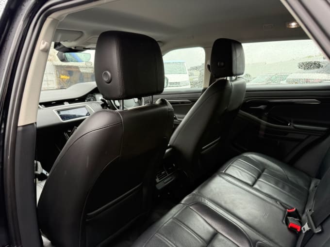 2025 Land Rover Range Rover Evoque