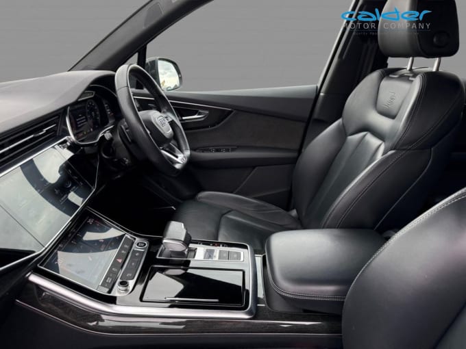 2021 Audi Q7