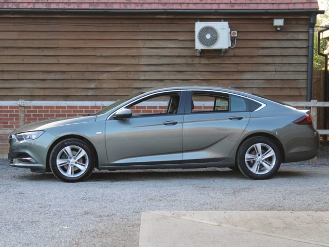 2019 Vauxhall Insignia