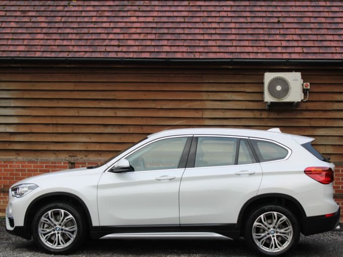 2025 BMW X1