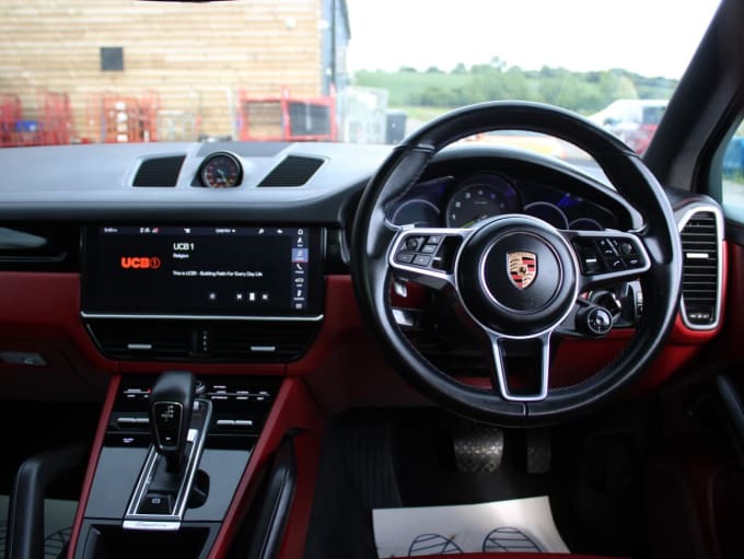 2025 Porsche Cayenne