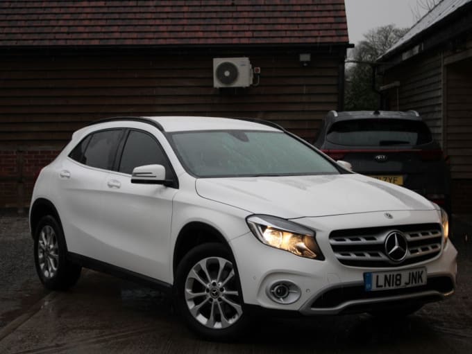 2025 Mercedes-benz Gla-class