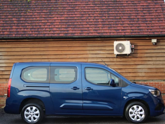 2025 Vauxhall Combo Life