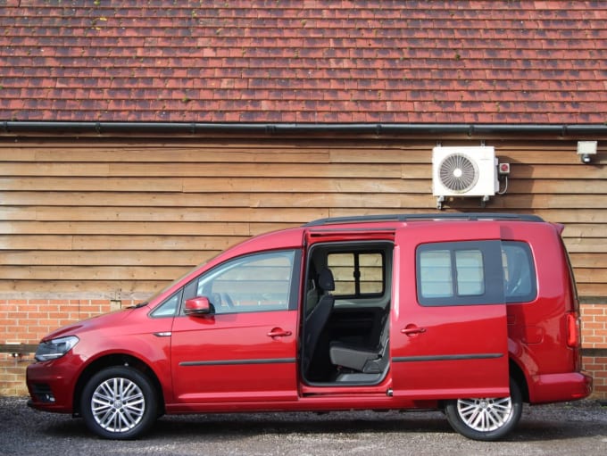 2025 Volkswagen Caddy Maxi Life