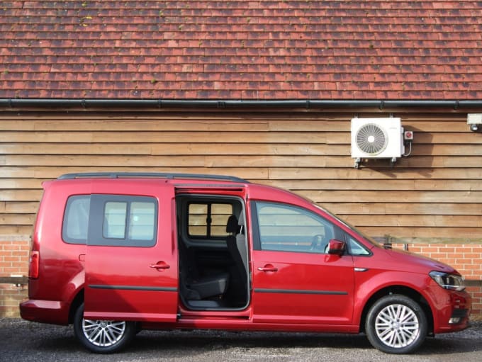 2025 Volkswagen Caddy Maxi Life