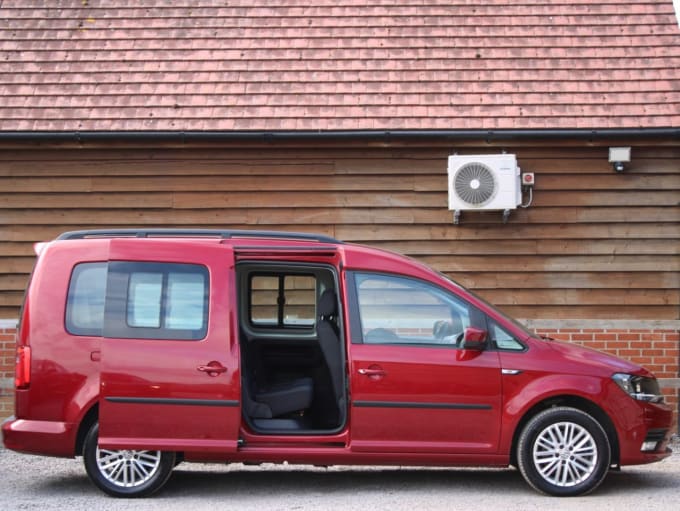 2025 Volkswagen Caddy Maxi Life