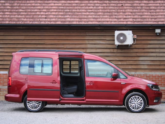 2025 Volkswagen Caddy Maxi Life