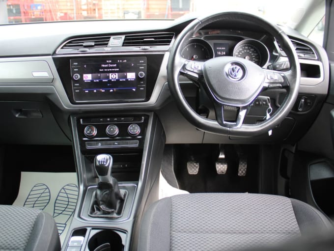2025 Volkswagen Touran
