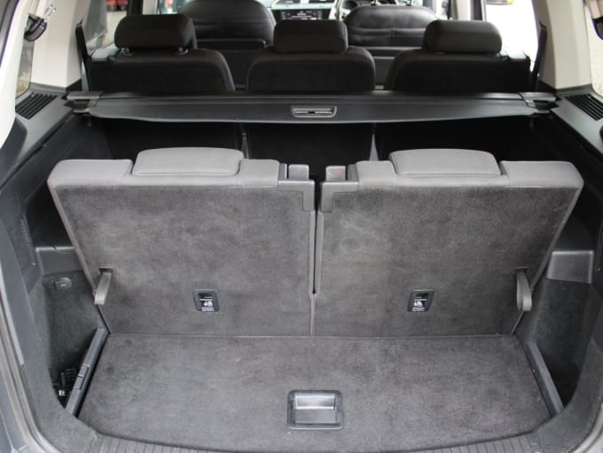 2025 Volkswagen Touran