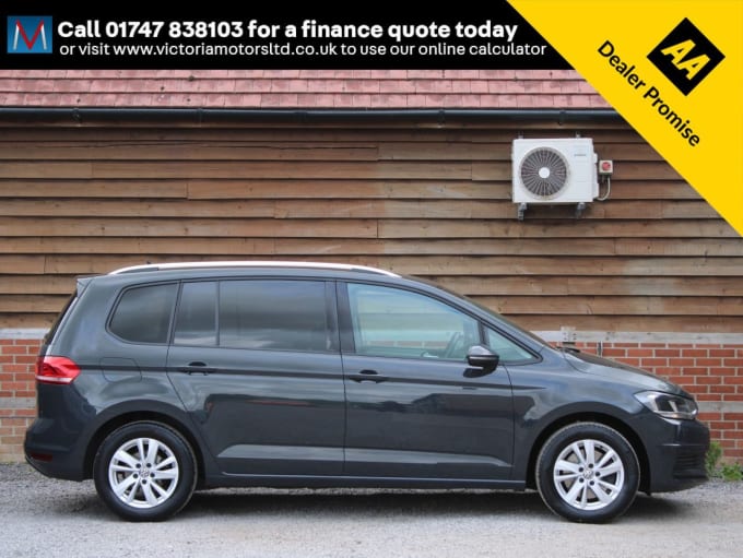 2025 Volkswagen Touran