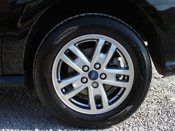 2025 Ford Grand Tourneo Connect