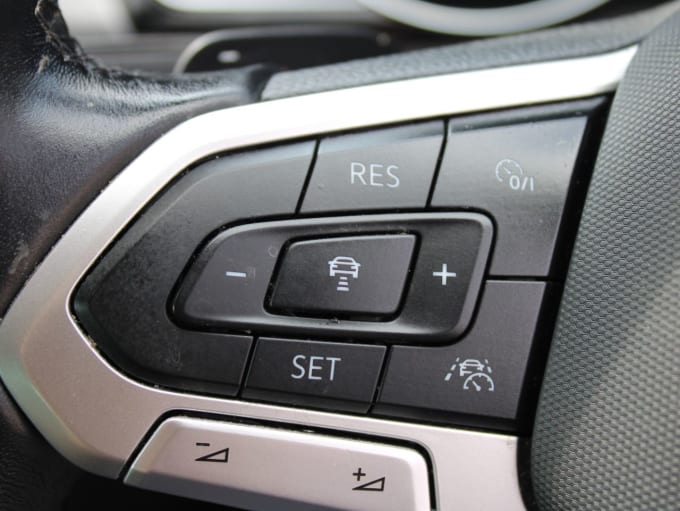 2025 Volkswagen Passat