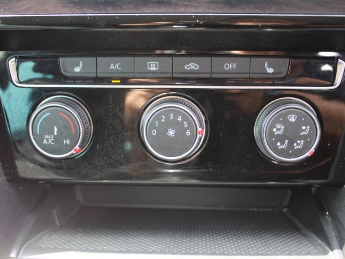 2025 Volkswagen Passat