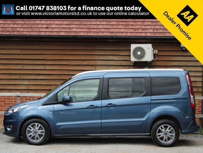2025 Ford Grand Tourneo Connect