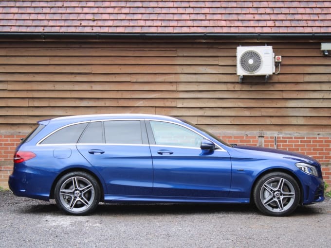 2025 Mercedes-benz C-class