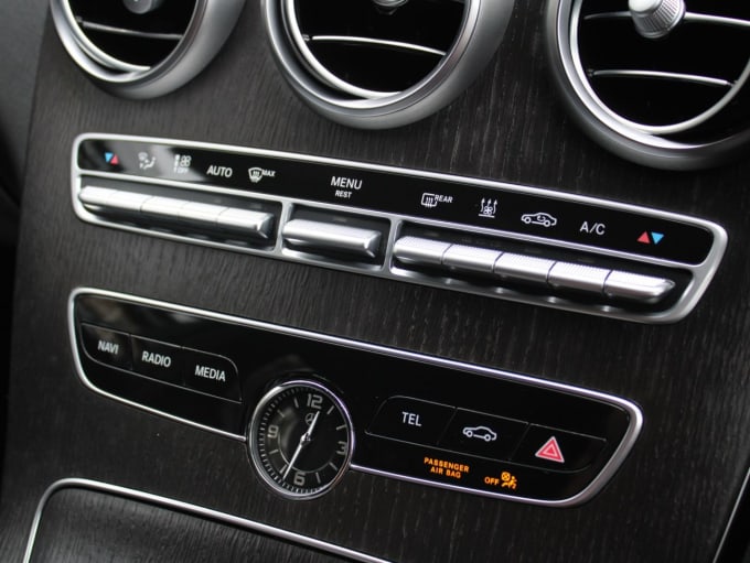 2025 Mercedes-benz C-class