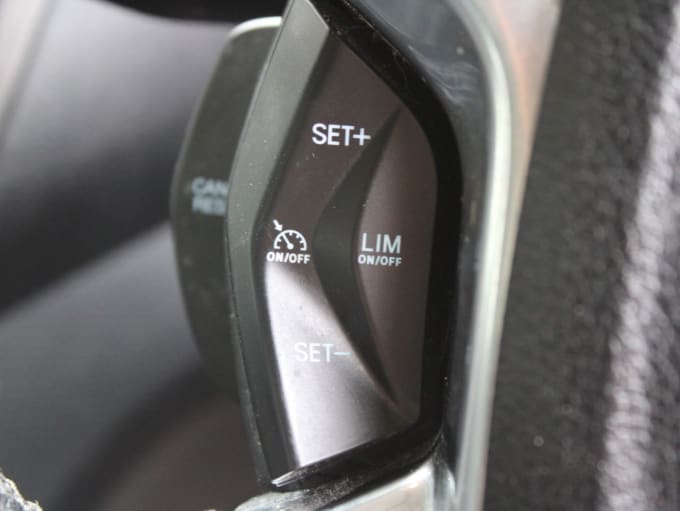 2025 Ford Grand Tourneo Connect