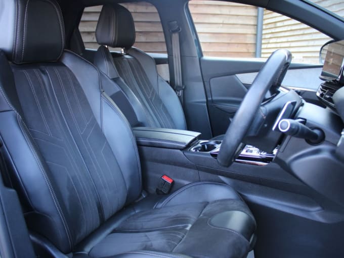2025 Peugeot 3008