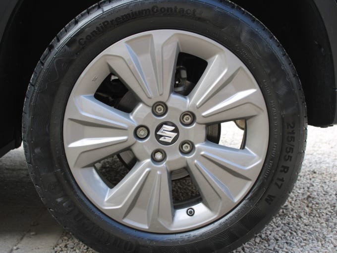 2025 Suzuki Vitara