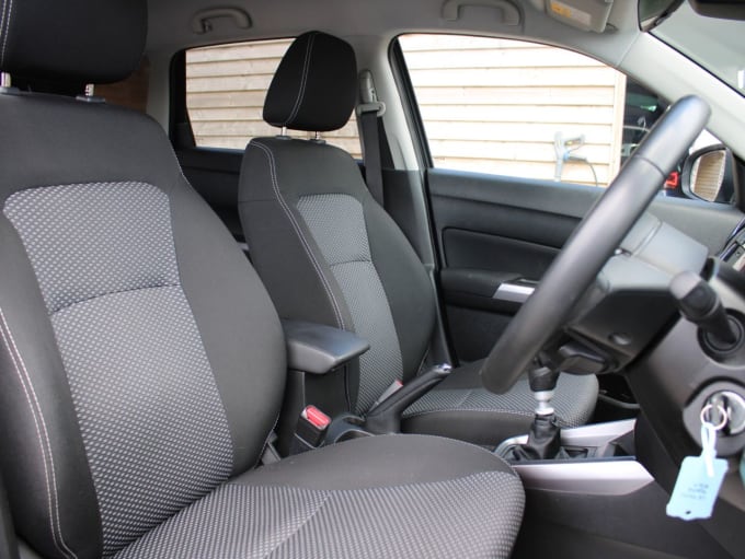 2025 Suzuki Vitara