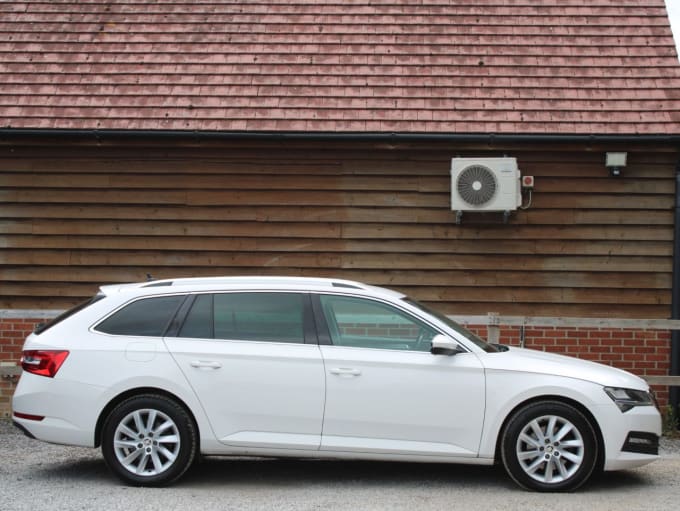2025 Skoda Superb