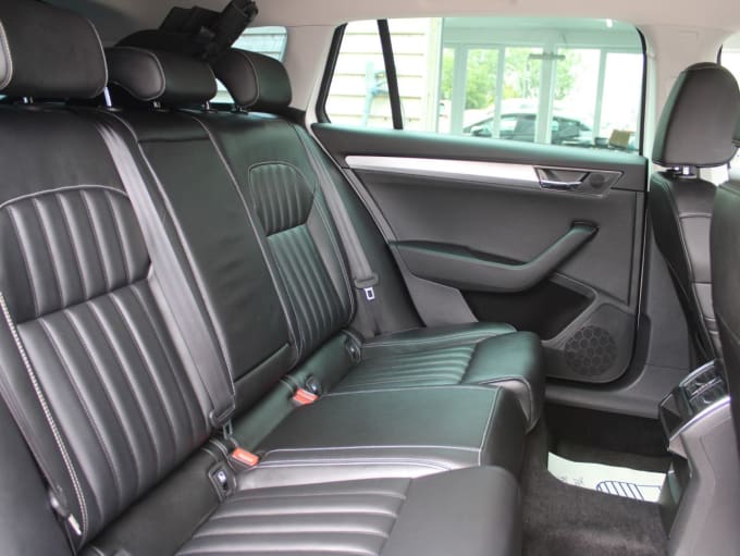 2025 Skoda Superb
