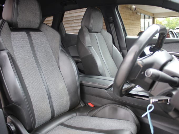 2025 Peugeot 3008