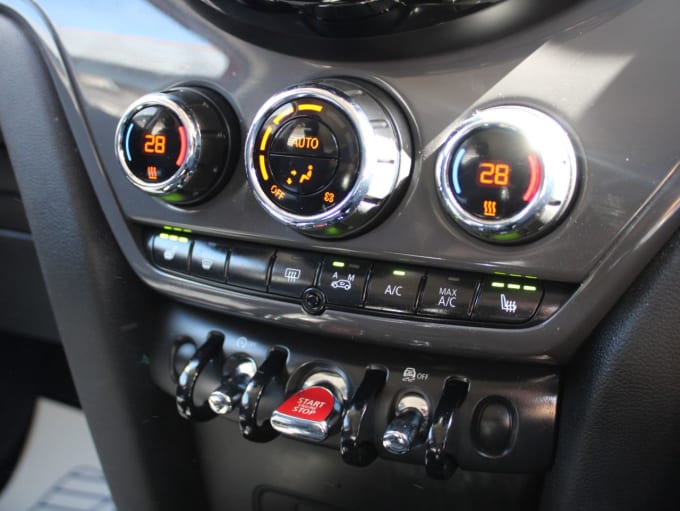 2025 Mini Countryman