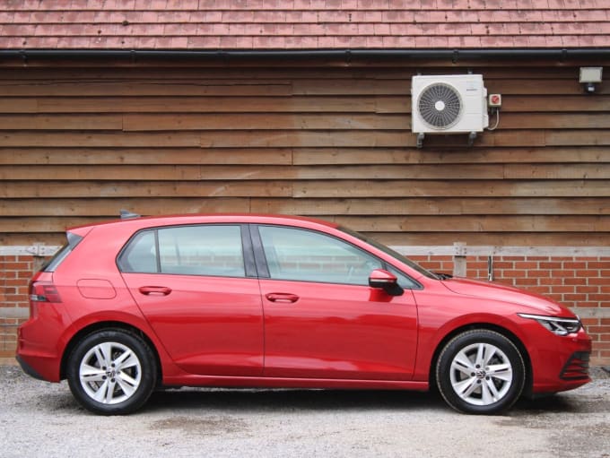 2025 Volkswagen Golf