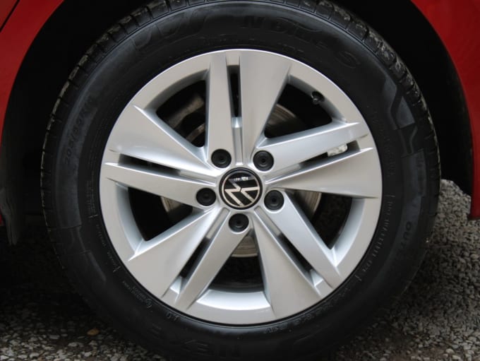 2025 Volkswagen Golf