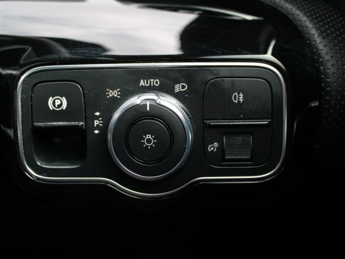 2025 Mercedes-benz A-class