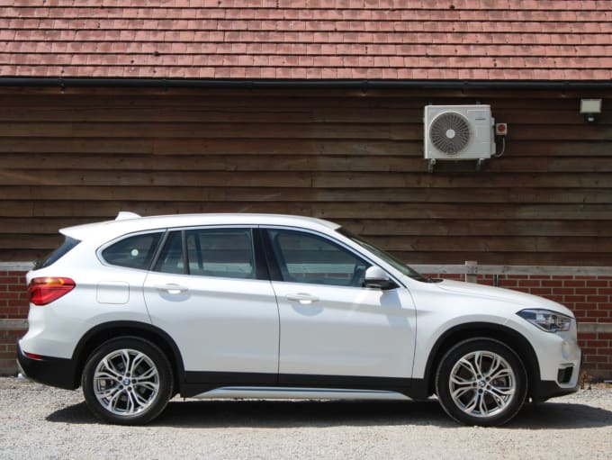 2025 BMW X1