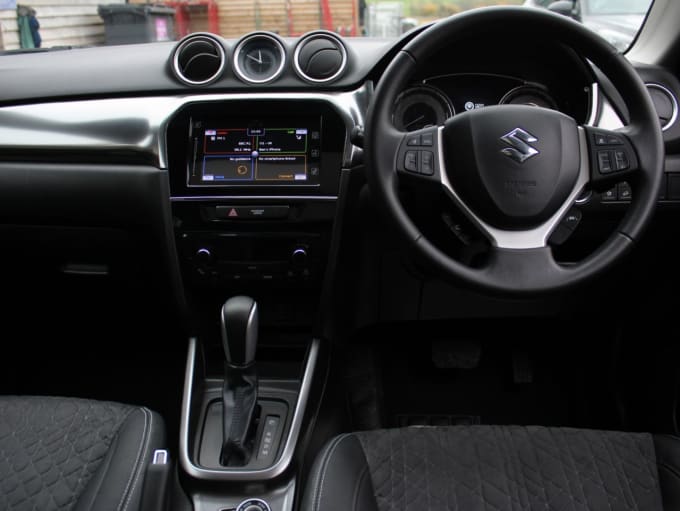 2025 Suzuki Vitara