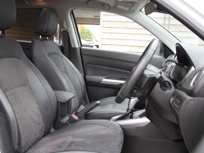 2025 Suzuki Vitara
