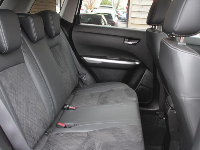 2025 Suzuki Vitara