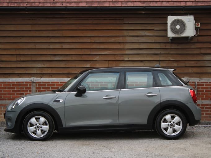 2025 Mini Hatch