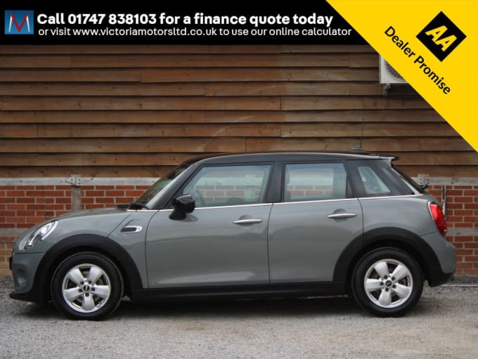2025 Mini Hatch