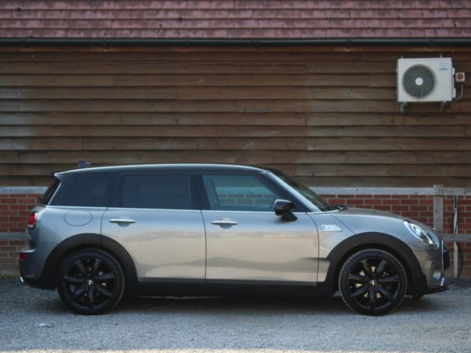 2025 Mini Clubman