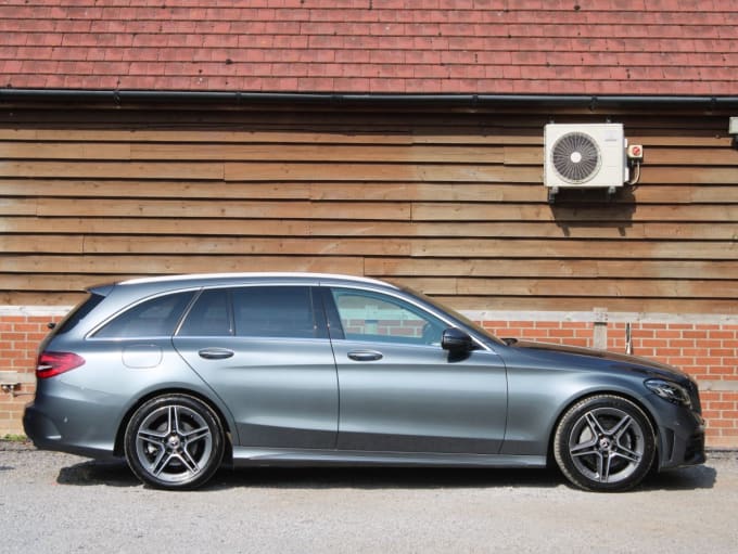 2025 Mercedes-benz C-class