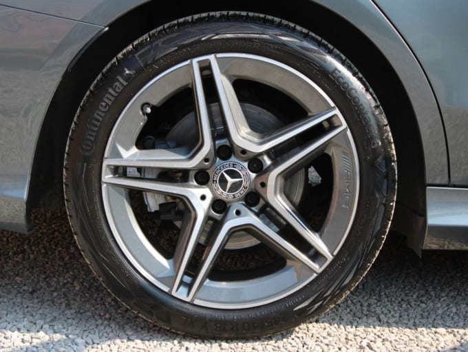 2025 Mercedes-benz C-class