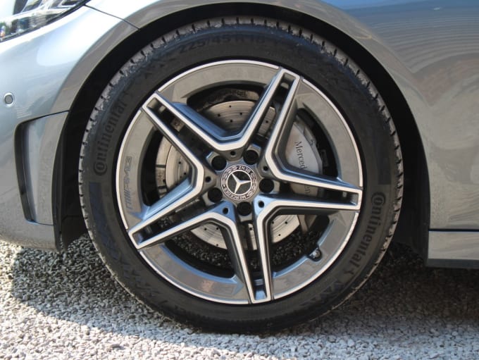 2025 Mercedes-benz C-class