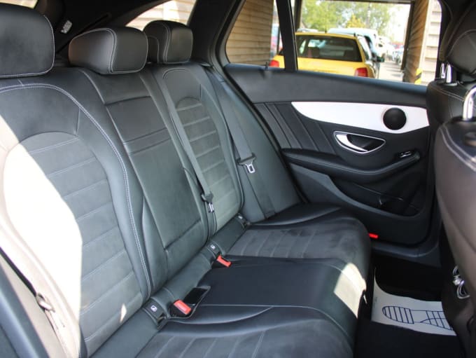 2025 Mercedes-benz C-class