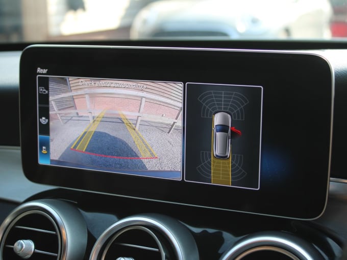 2025 Mercedes-benz C-class