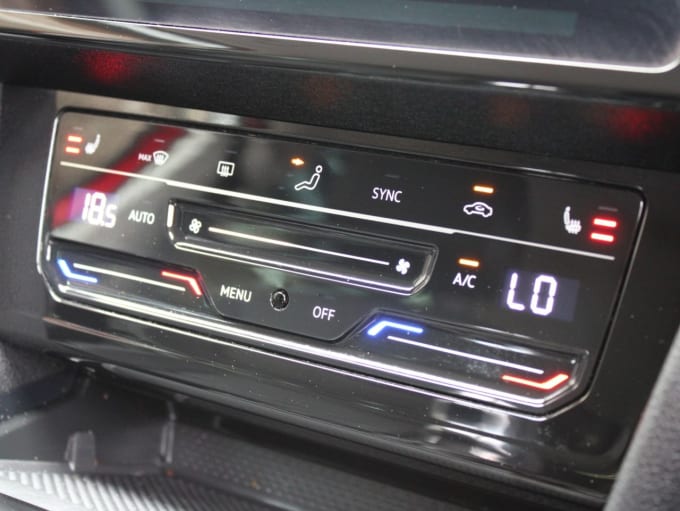 2025 Volkswagen Passat